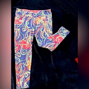 Excellent condition Lilly Pulitzer leggings - no piling!